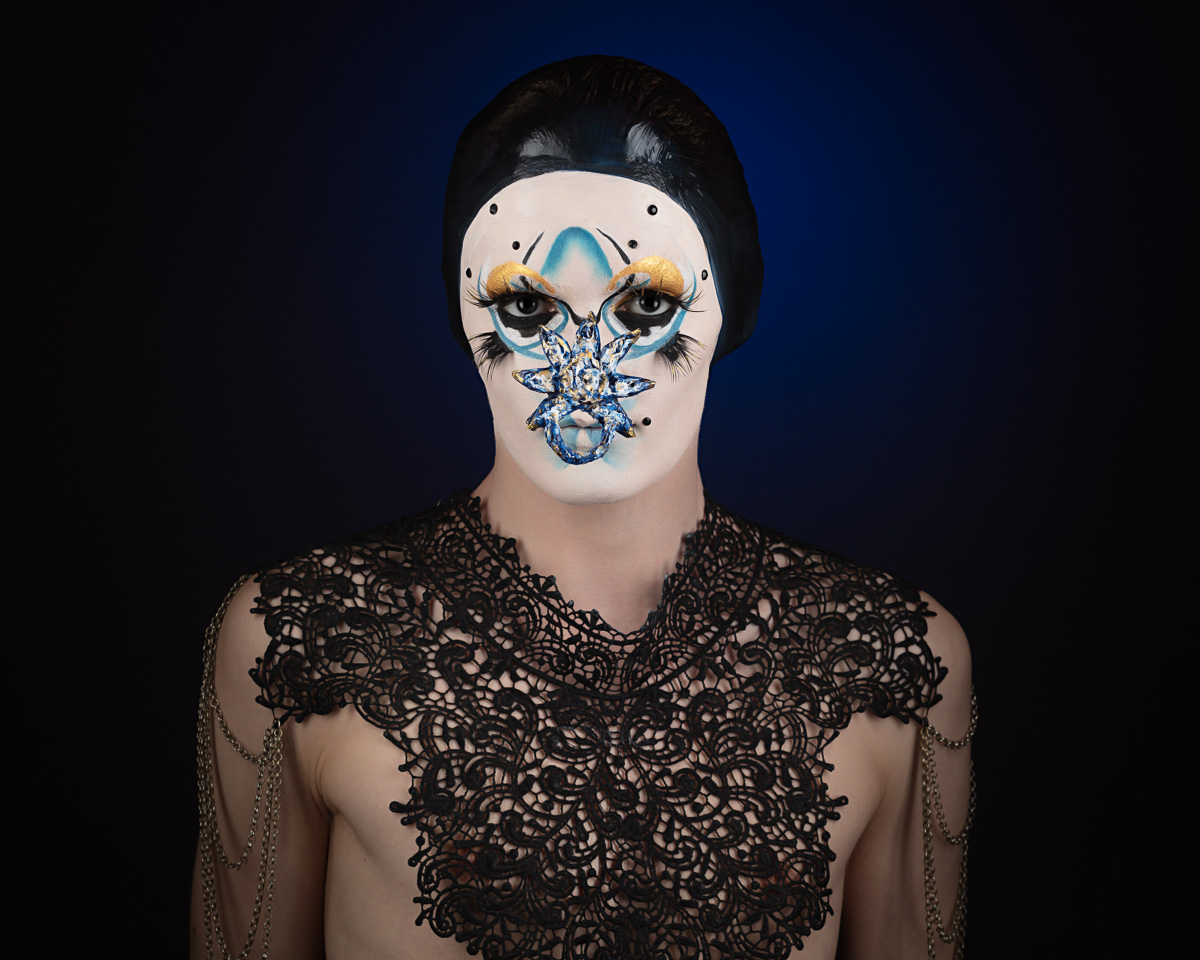 Avant-Garde Photoshoot with Bob Foyers - Stunning Results!